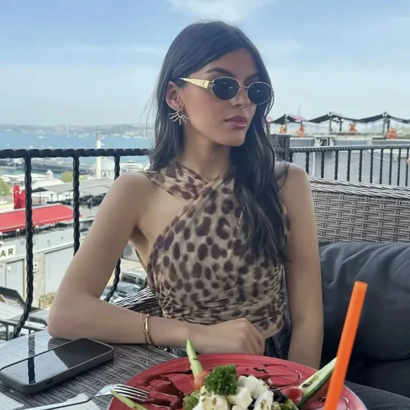 Bodysuit Assimétrico Leopardo em Tule