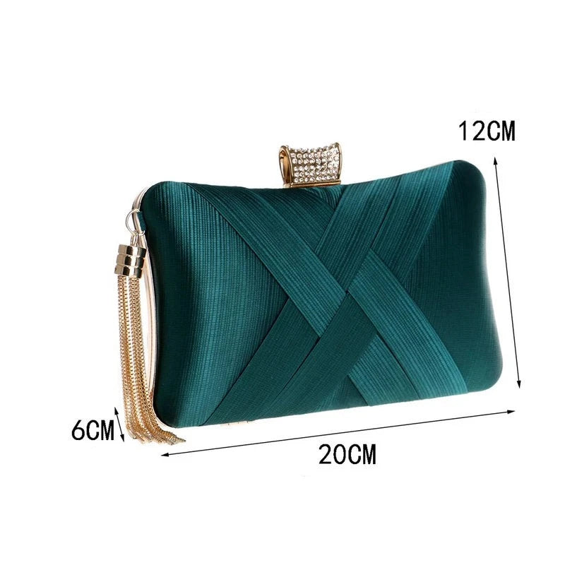 Bolsa Chutch de Festa Detalhe Tassel