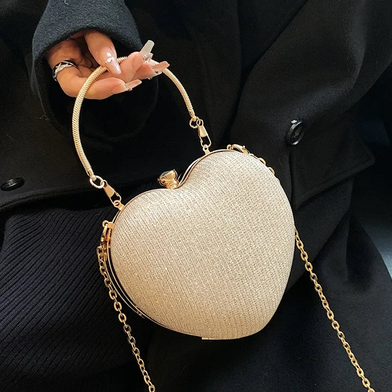 Bolsa Clucth de Festa Coração com Brilho Durada