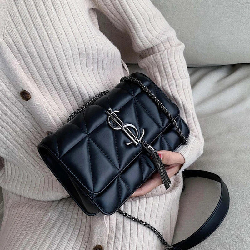 Bolsa Tiracolo Bella Super Luxo Preta