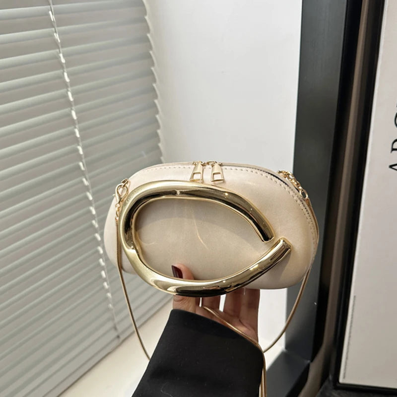 Bolsa de Luxo com Armação Metálica e Zíper