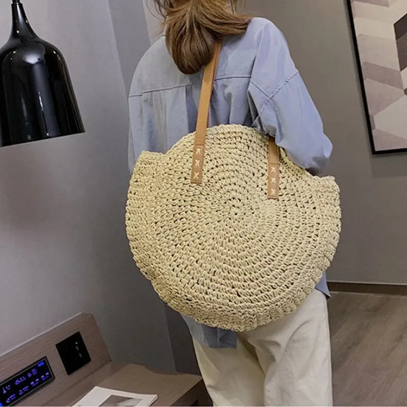 Bolsa de Palha Julia Alça de Couro Oval Grande Off