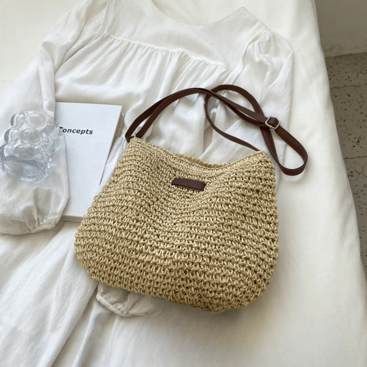 Bolsa de Palha Tiracolo com Alça de Couro