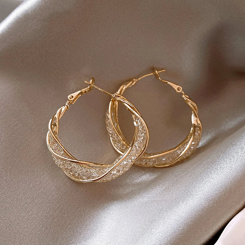 Brinco de Argola com Malha de Zircônia Dourado