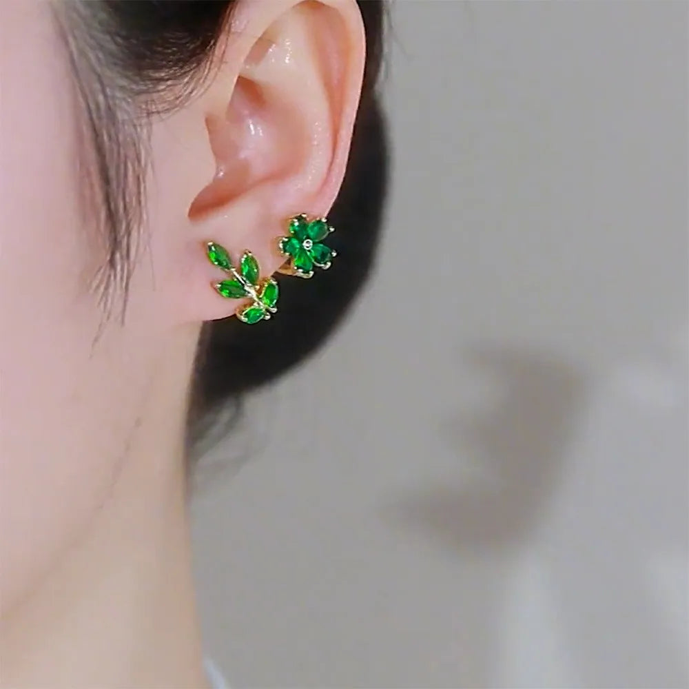 Brincos Flor Verde com Zircônia e Prata 925