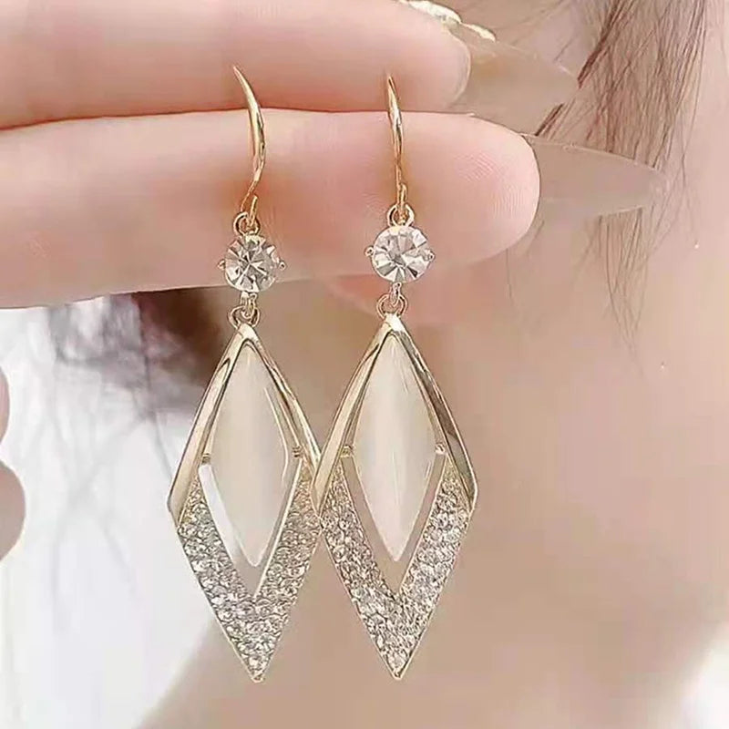 Brincos Longos de Luxo com Cristal Zircônia
