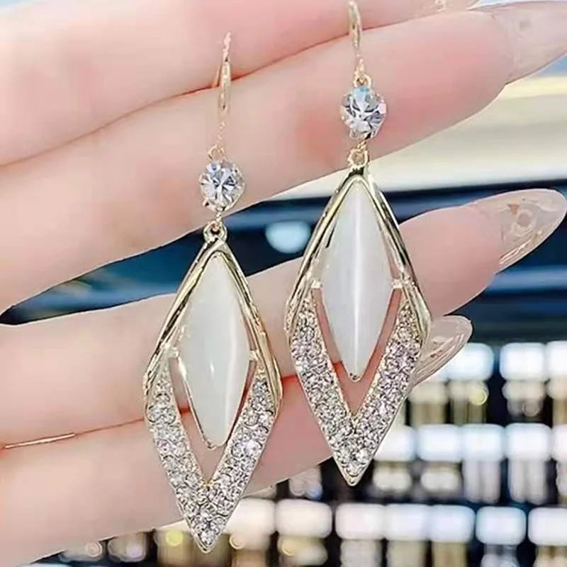 Brincos Longos de Luxo com Cristal Zircônia