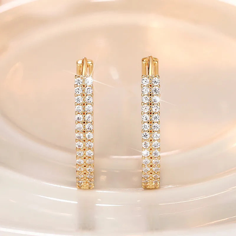 Brincos de Argola com Pavê de Zircônia