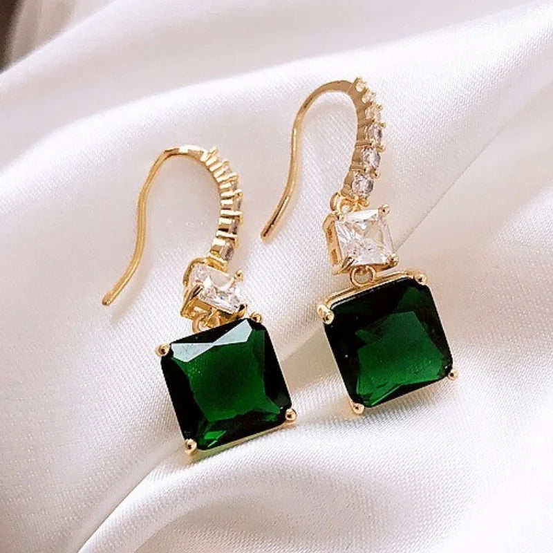 Brincos de Luxo com Zircão Verde