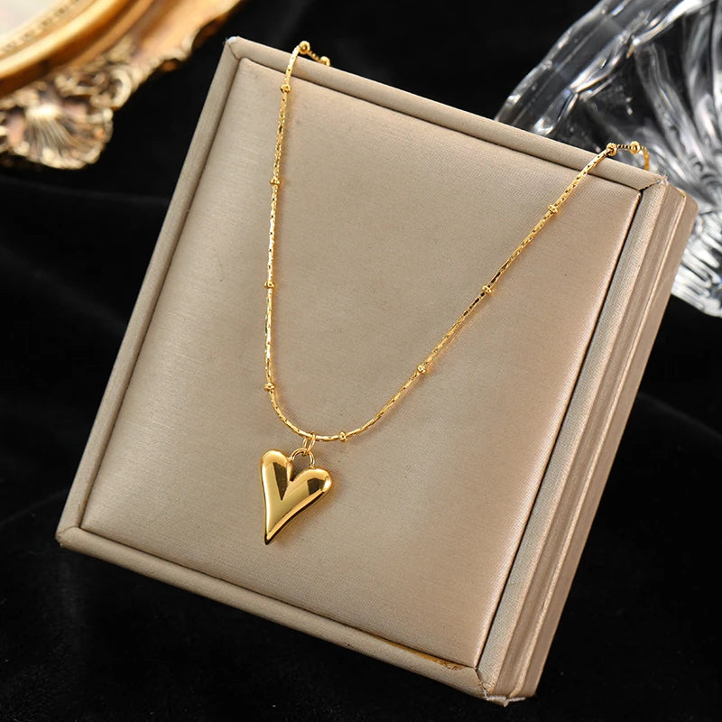 Conjunto Colar e Brincos Coração Dourado
