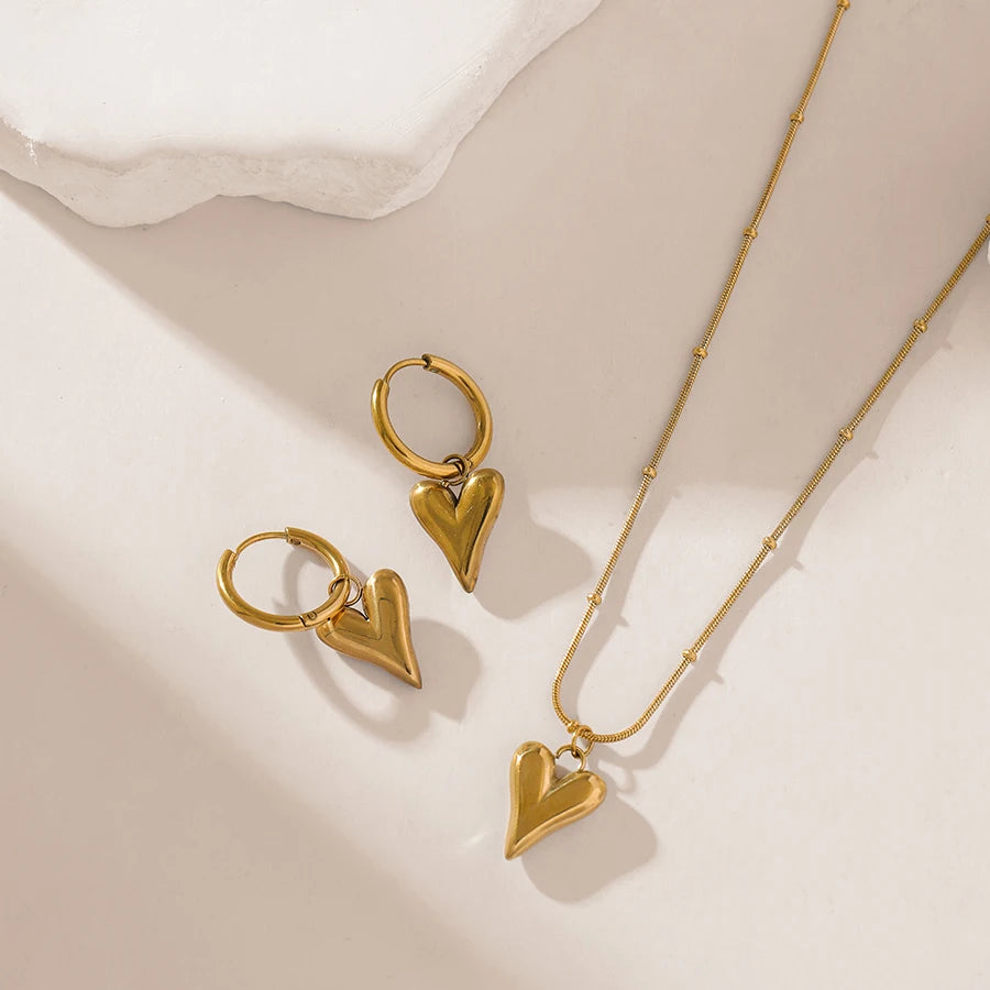 Conjunto Colar e Brincos Coração Dourado