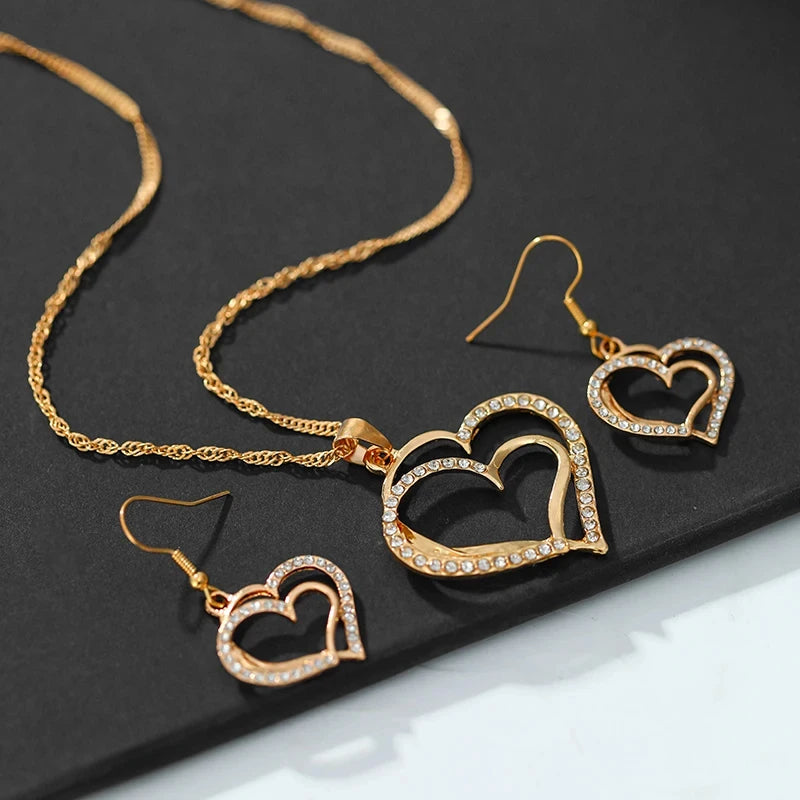 Conjunto de Joias Coração Duplo com Strass