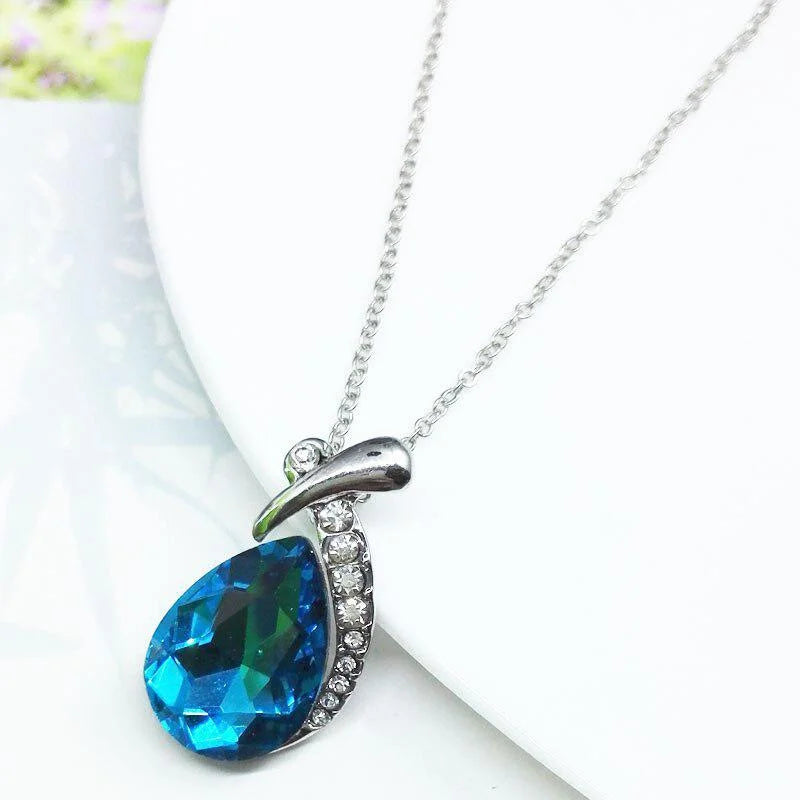 Conjunto de Joias Femininas com Gotas de Água Azul
