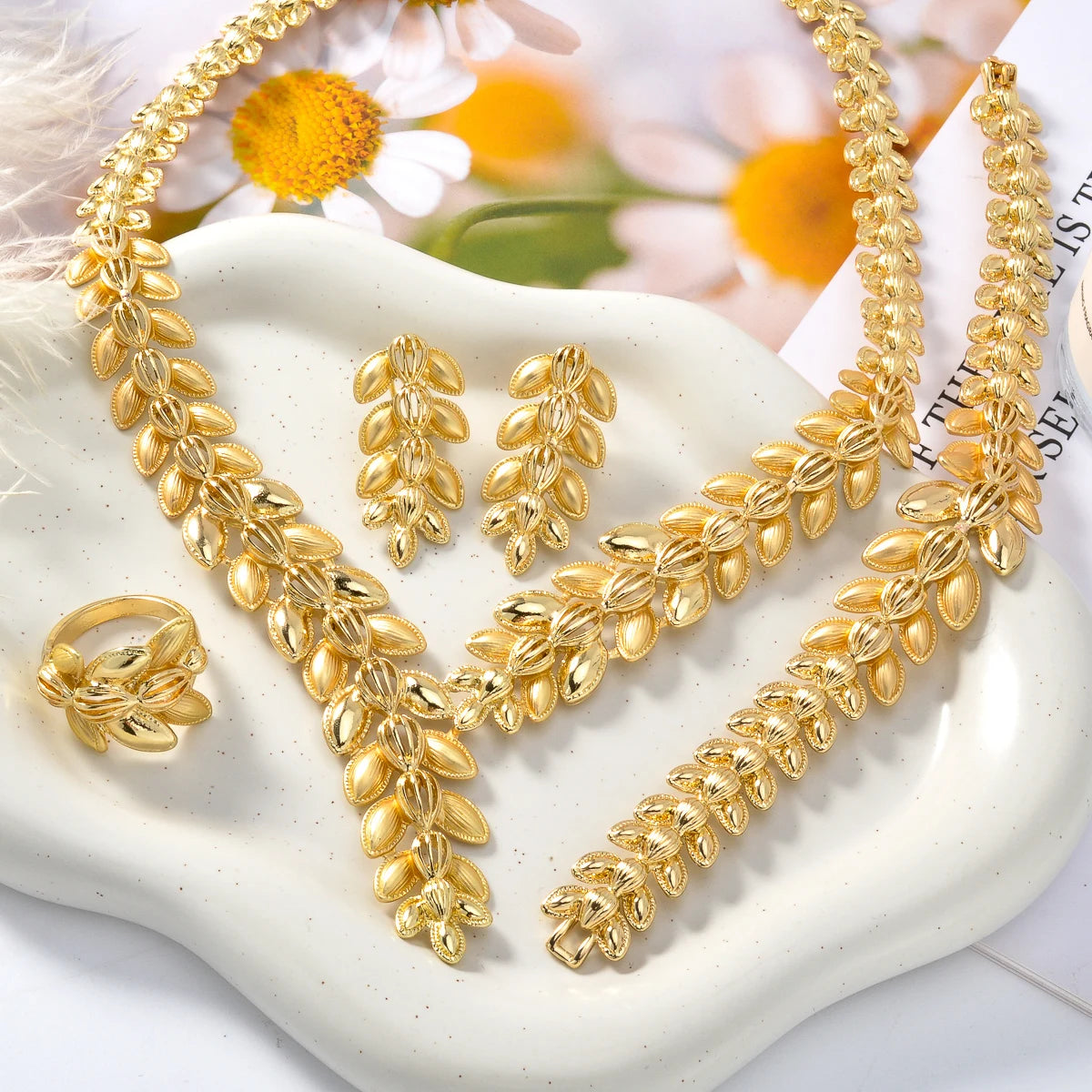 Conjunto de Joias Folha Banhado a Ouro 18K