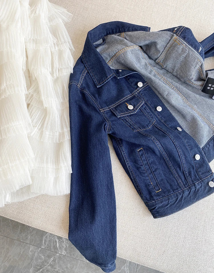 Jaqueta Denim Feminina Casual com Botões e Bolsos