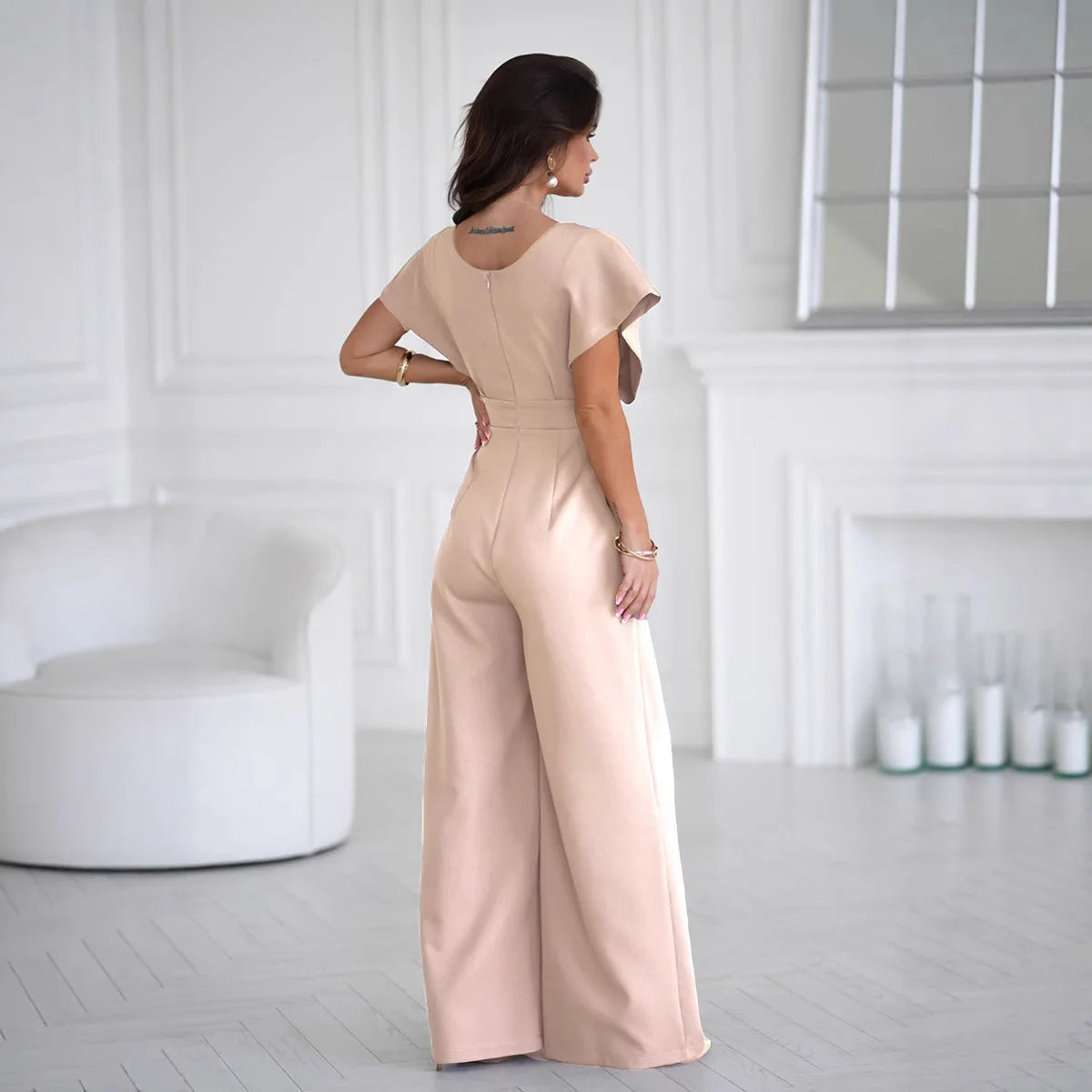 Macacao Yna com Decote em V e Manga