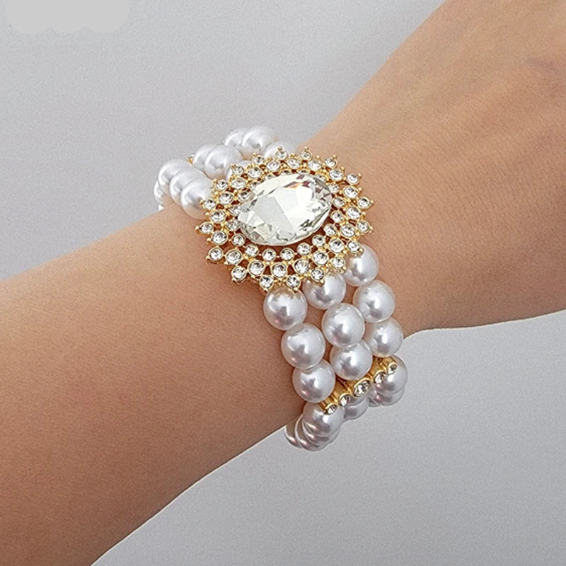Pulseira de Pérolas e Cristais Multi Camadas