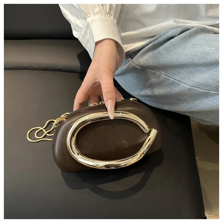 Bolsa de Luxo com Armação Metálica e Zíper