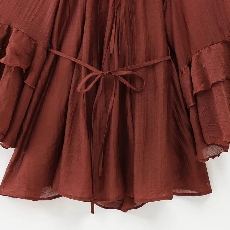 Vestido Feminino Mini Marrom com Babados e Rendas