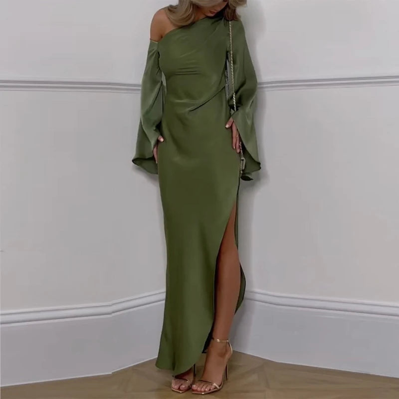 Vestido Flavia Longo com Fenda e Gola Assimétrica