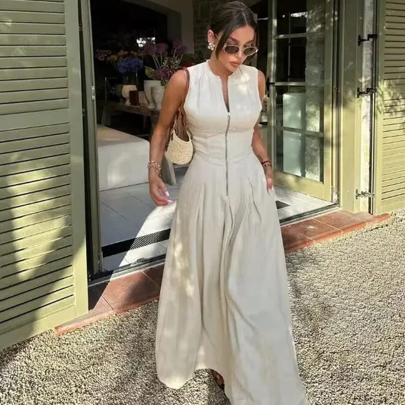 Vestido Maxi Sem Mangas Plissado com Zíper