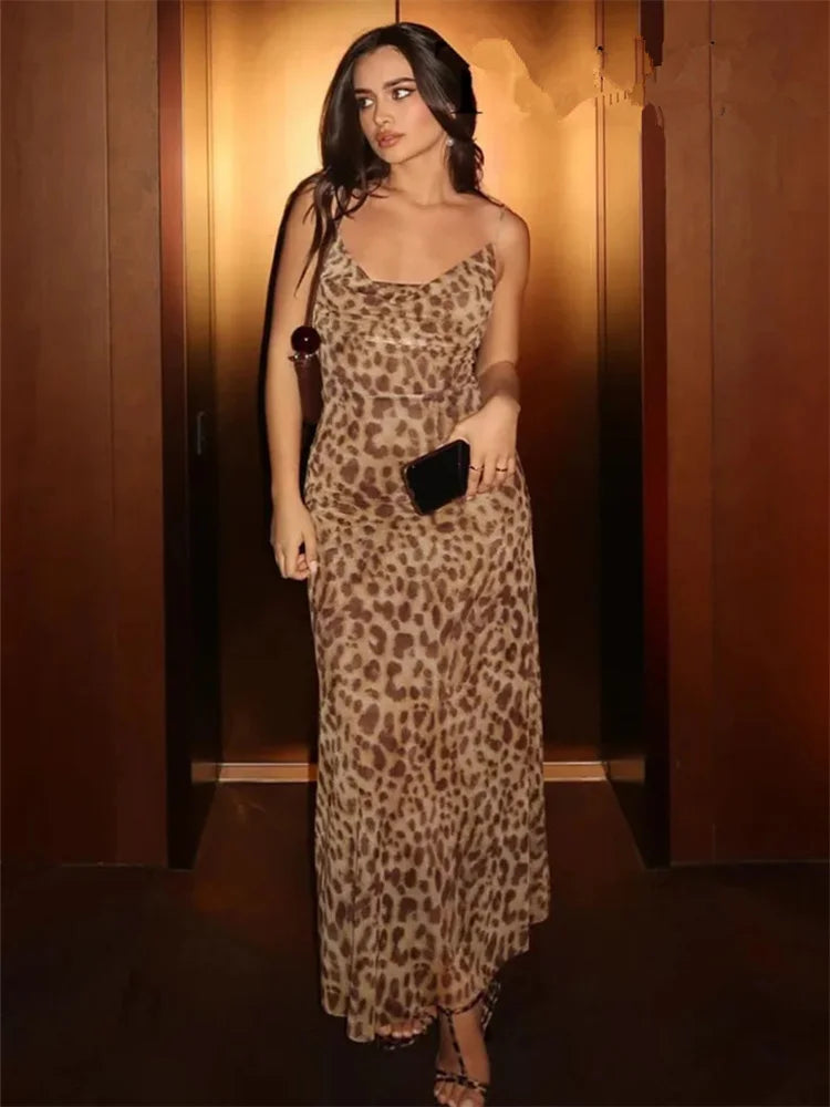 Vestido Midi Tule Estampa Animal Vintage