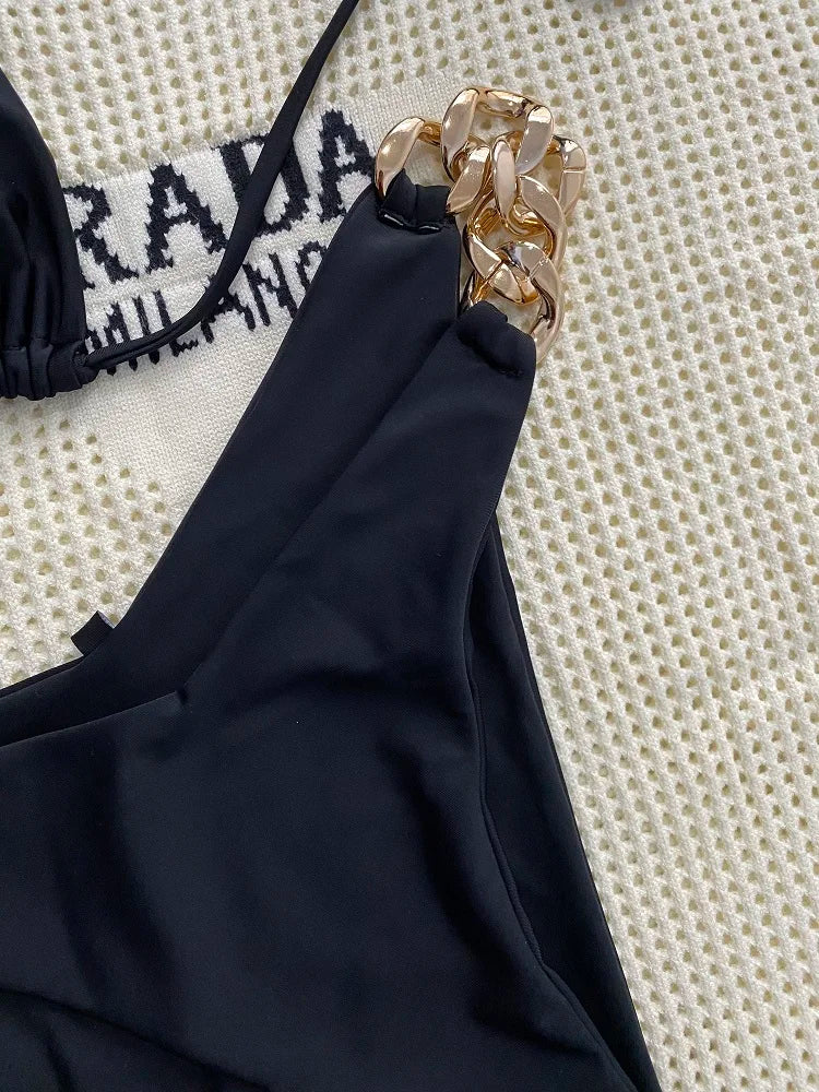 Biquini com Detalhe em Corrente Dourado 