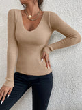 Blusa em Tricô Canelado com Decote em V Elegante