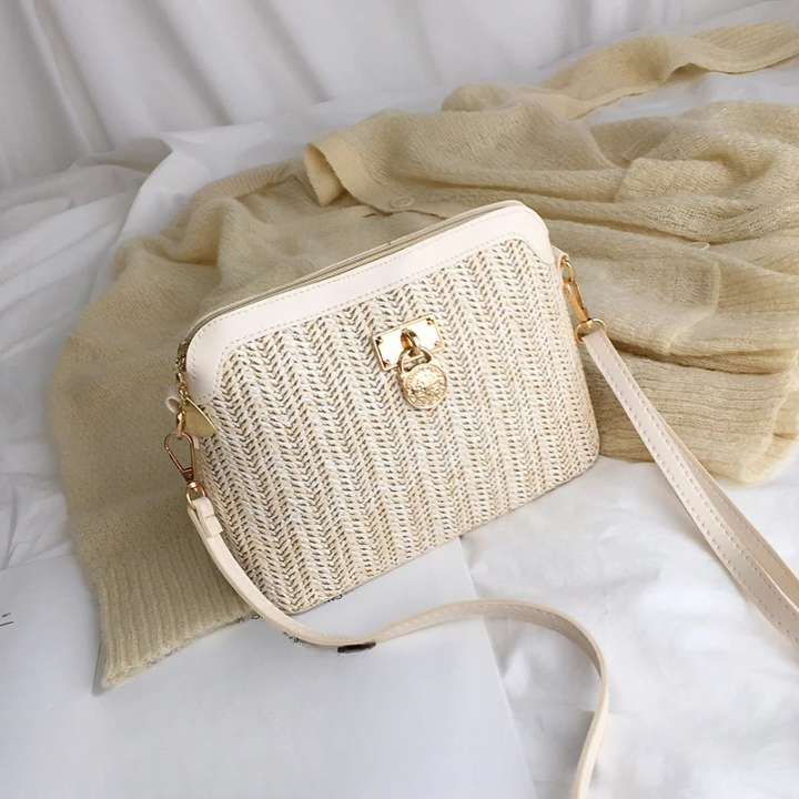 Bolsa de Palha Kai Tiracolo Detalhe Dourado
