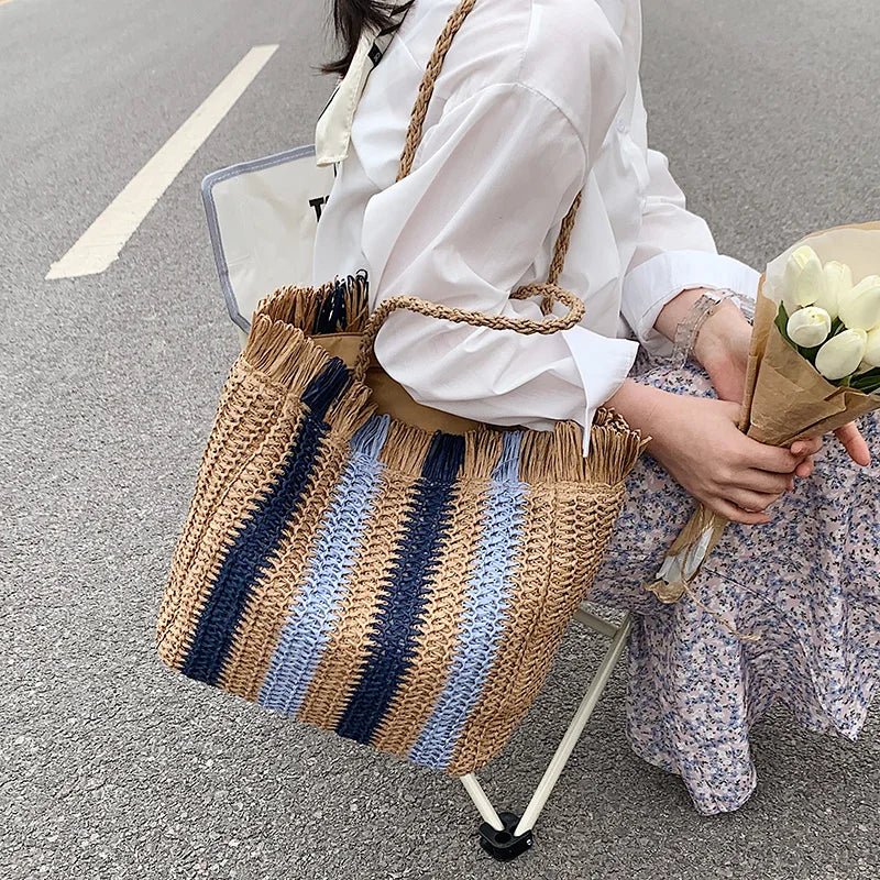 Bolsa de Palha Listrada de Grande Capacidade para Mulheres
