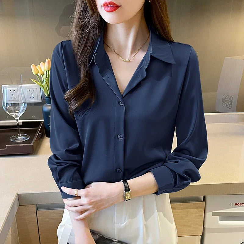 Camisa Aurora Acetinada com Botões