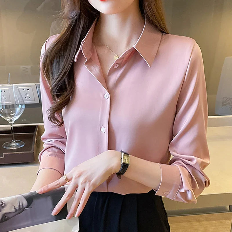 Camisa Aurora Acetinada com Botões Rosa