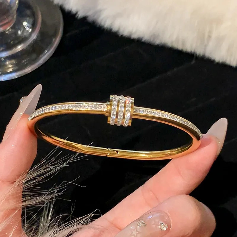 Conjunto 3 Braceletes Banhados a Ouro com Zircônia