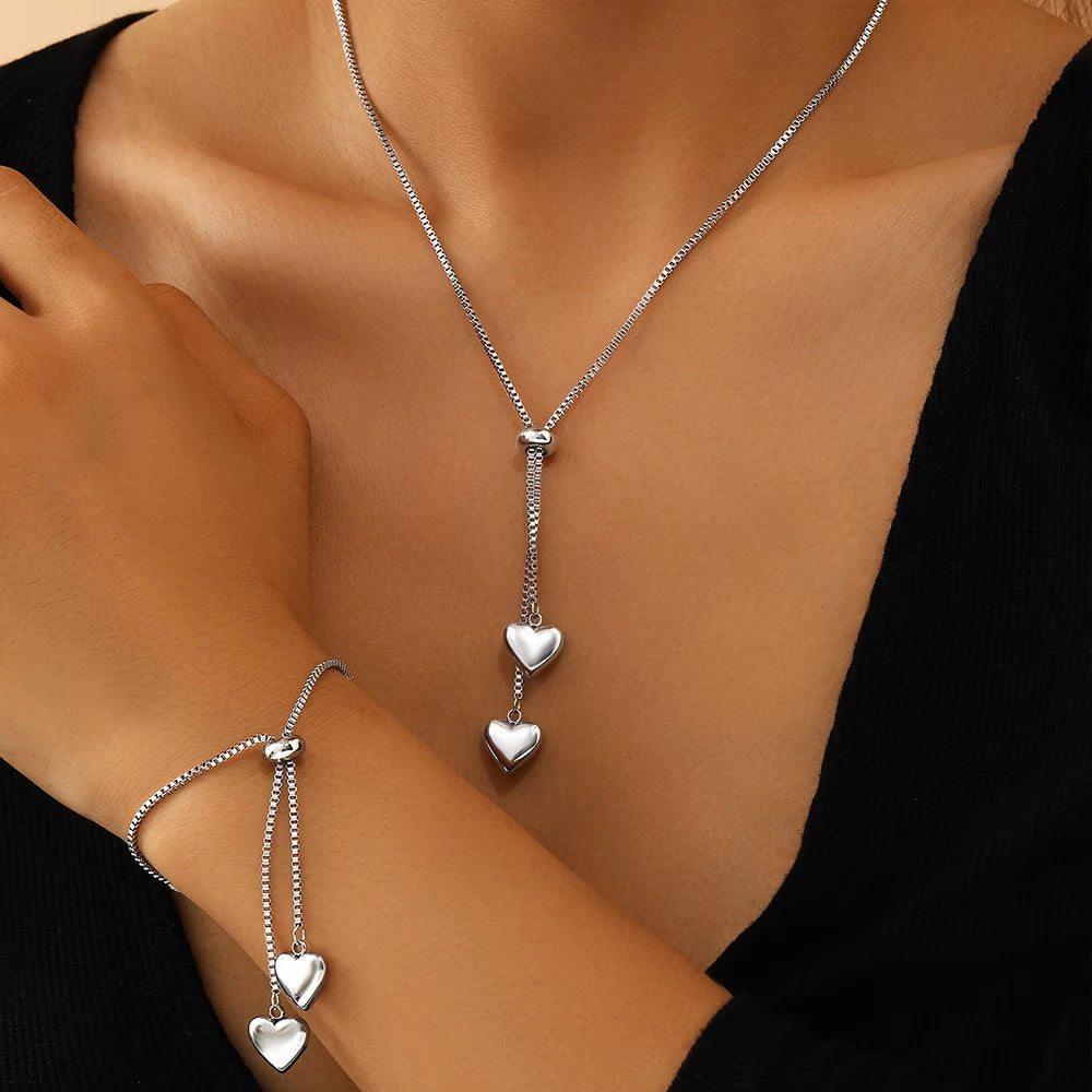 Conjunto Colar e Pulseira com Corações