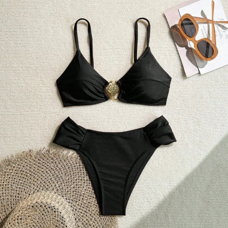Conjunto de Biquíni Cintura Alta com Fivela Dourada