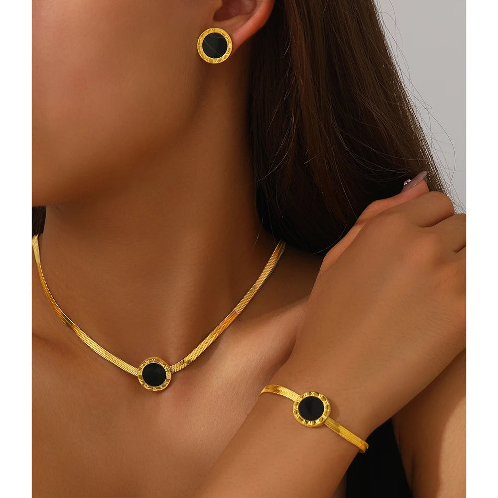 Conjunto de Joias Femininas com Círculo Preto