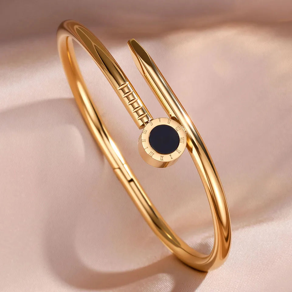 Conjunto de Pulseiras com Design 3D Floral