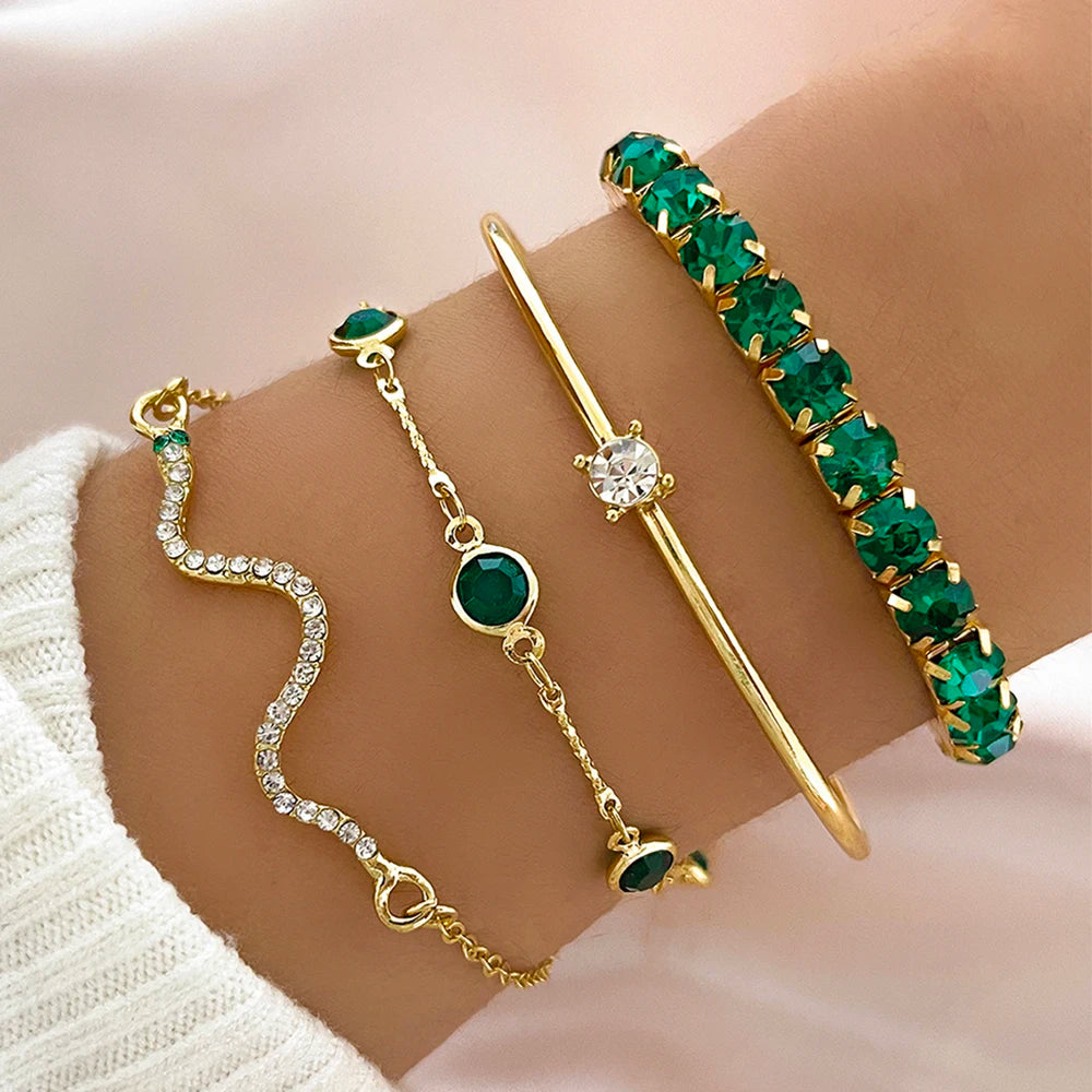 Conjunto de Pulseiras com Pedras e Strass Verde