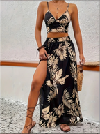 Conjunto feminino estampado com blusa e saia
