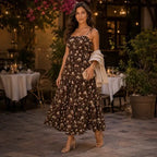 Detalhe da Estampa Floral do Vestido Midi