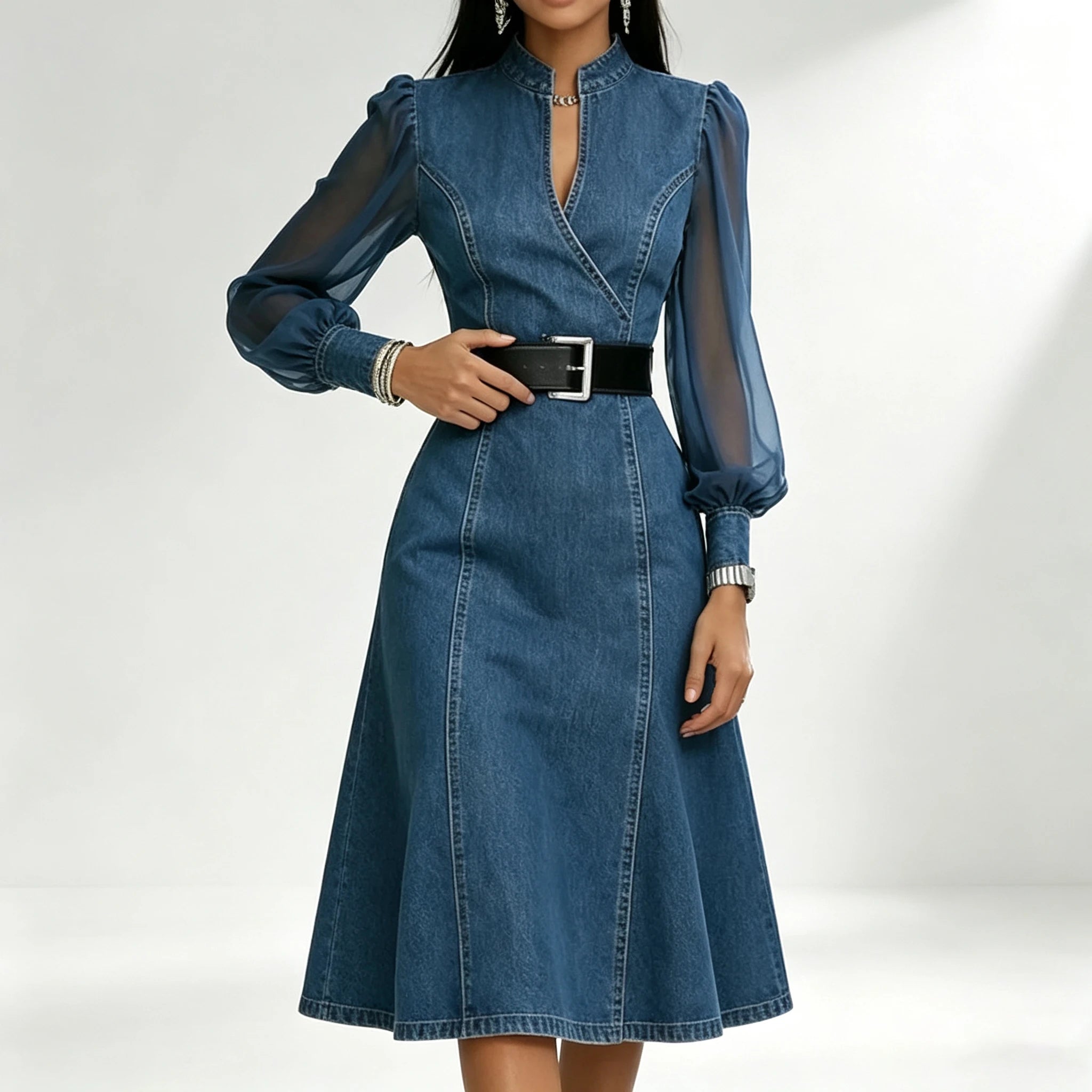 Detalhes do vestido jeans midi com mangas transparentes