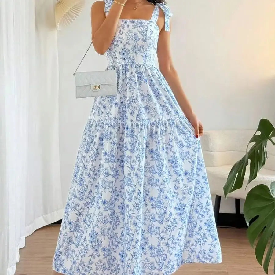 Look Feminino com Vestido Longo Floral Azul