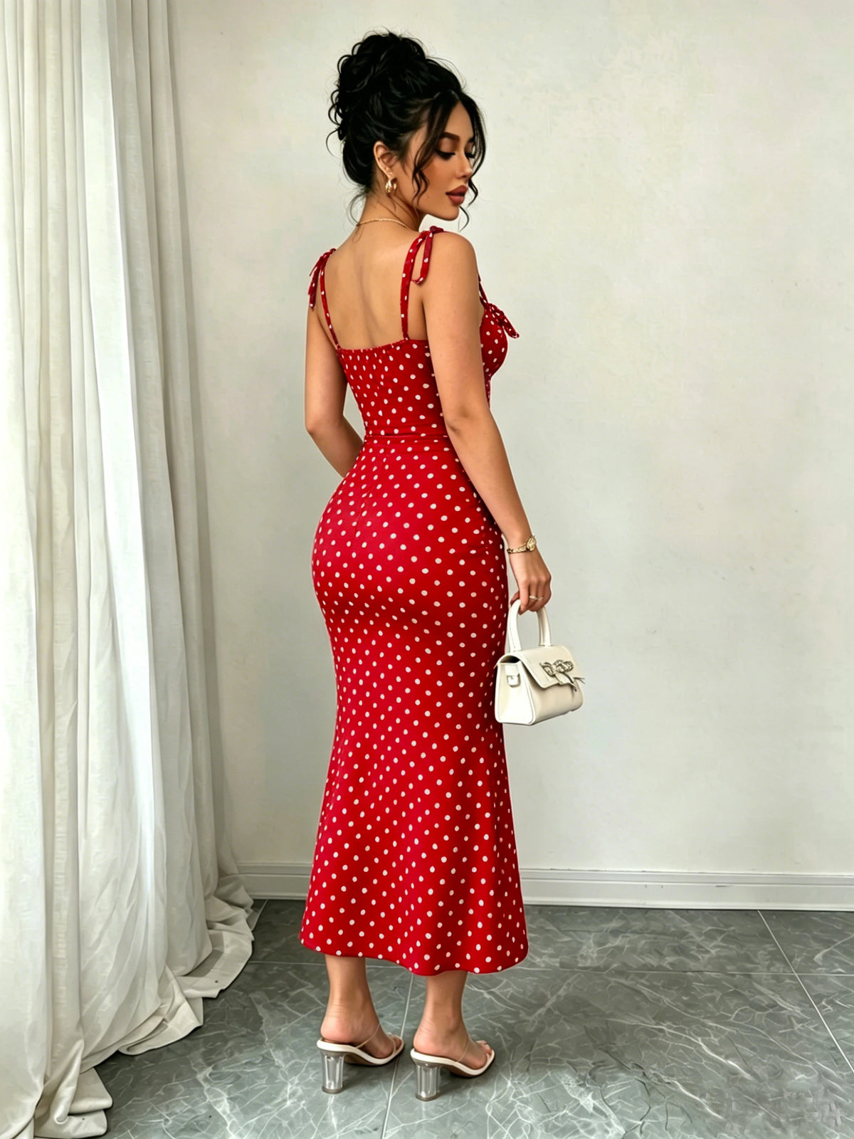 Vestido Feminino Vermelho Poá com Alças
