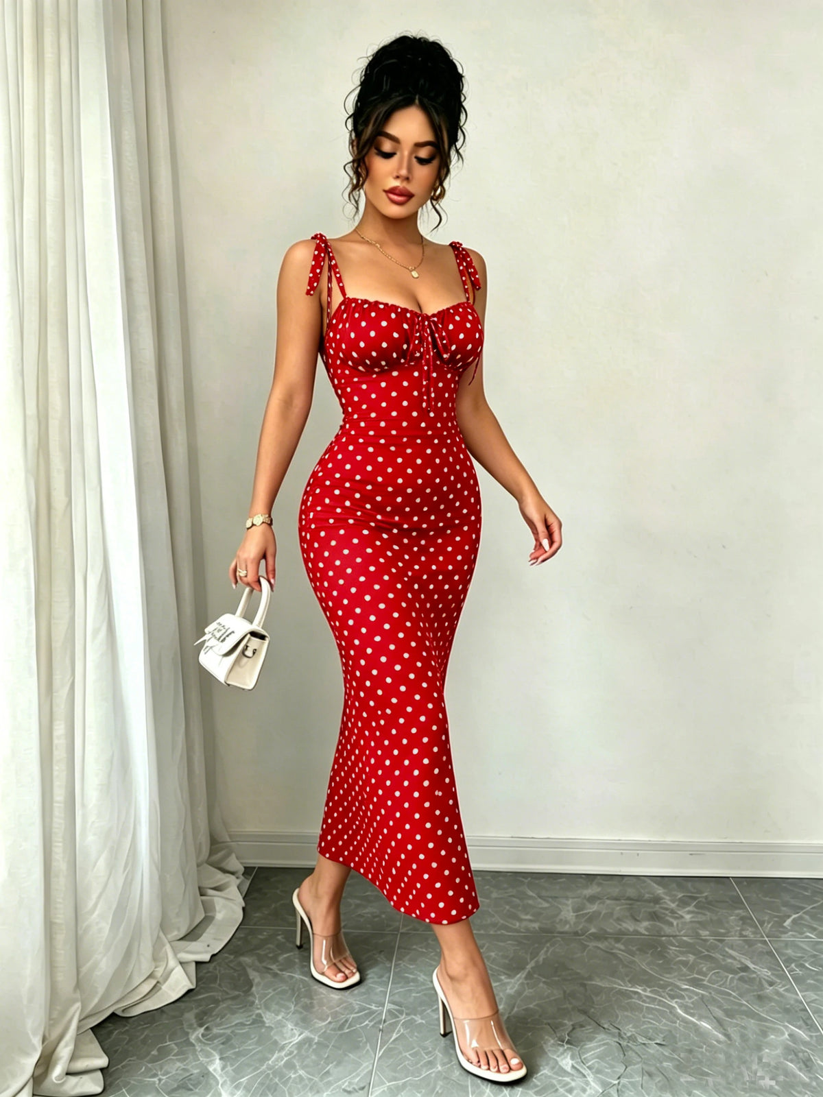 Vestido Feminino Vermelho Poá com Alças