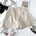 Short Feminino de Alfaiataria Soltinho com Bolsos