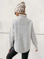 Suéter Oversized de Gola Alta com Fenda Lateral