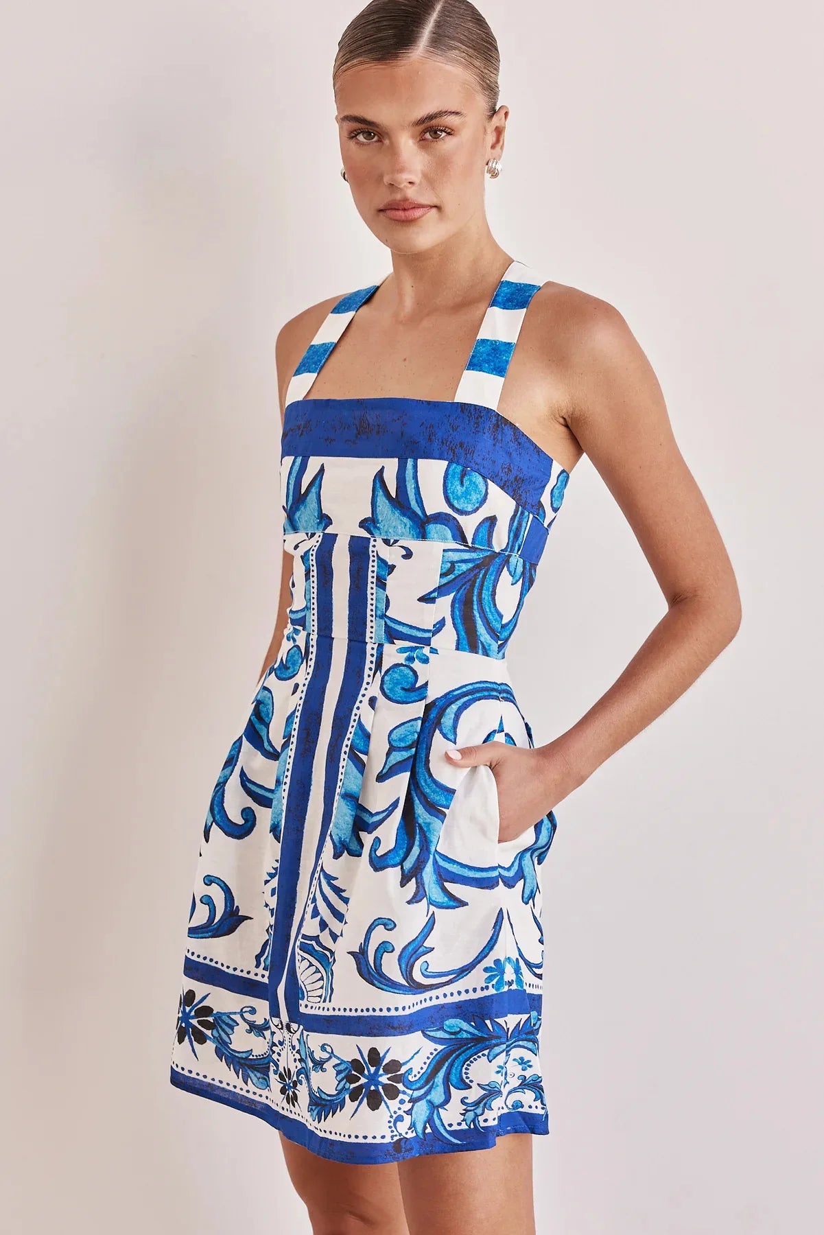 Vestido Boêmio Curto Estampado
