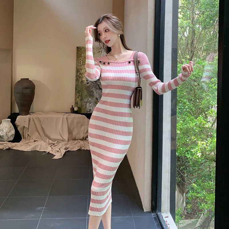 Vestido Feminino Canelado Midi Listrado
