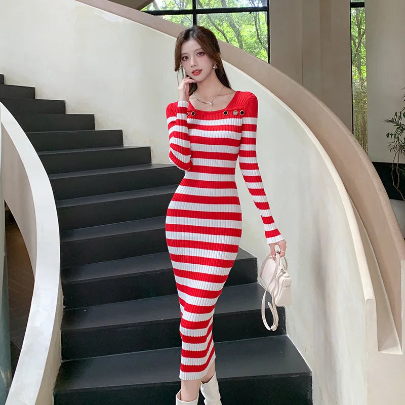Vestido Feminino Canelado Midi Listrado
