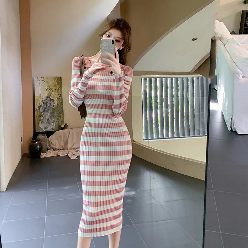 Vestido Feminino Canelado Midi Listrado